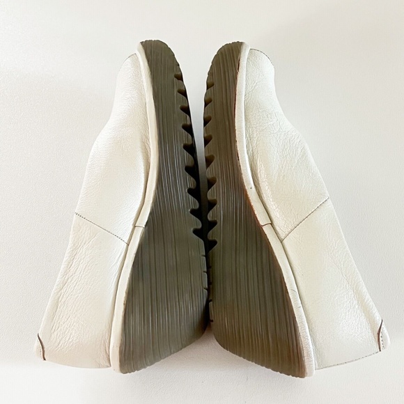 Fly London Peep Toe Wedge White Leather Slip On Shoes EU 37 / US 6.5-7 So Comfy! - Picture 4 of 12